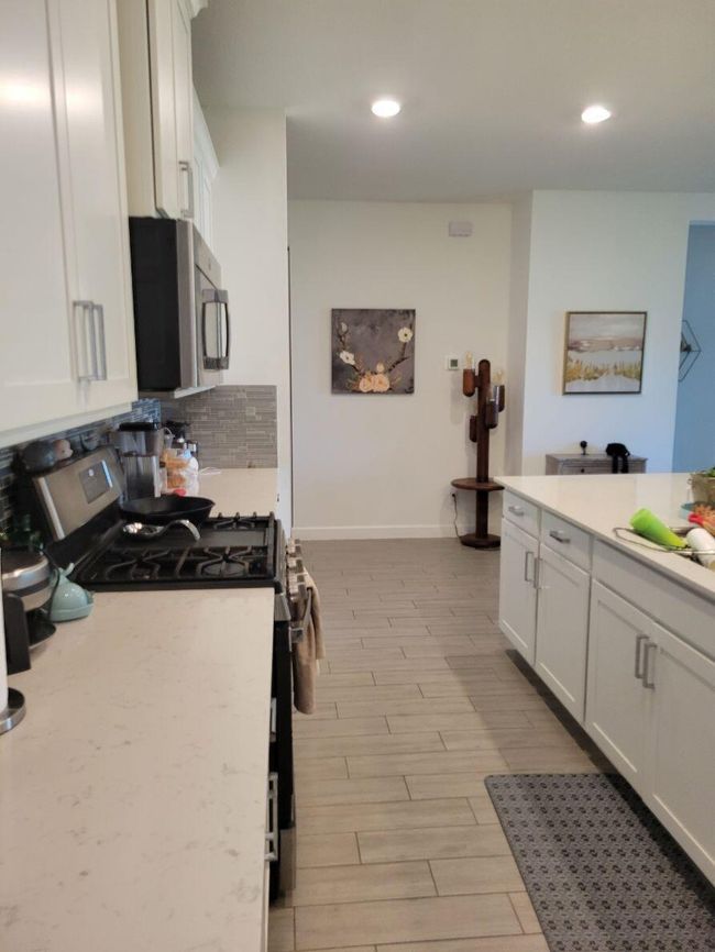 19771 Rugged Trunk Trl, House other with 3 bedrooms, 2 bathrooms and null parking in Loxahatchee FL | Image 8