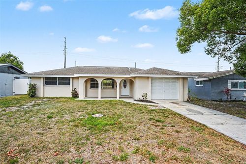 7037 Magnolia Valley Dr, NEW PORT RICHEY, FL, 34653-2414 | Card Image