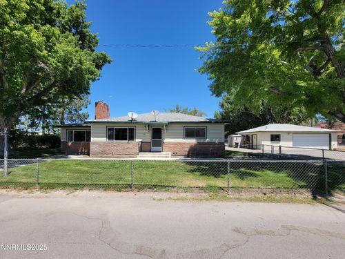 306 Memory Ln, Yerington, NV, 89447-2211 | Card Image