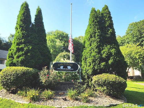 4-9 Oak Forest Dr, Manchester, CT, 06042 | Card Image