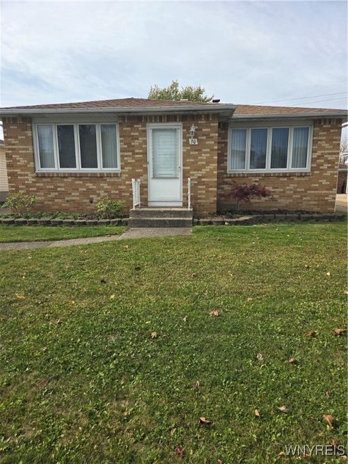 30 Nassau Ln, Cheektowaga, NY, 14225-4816 | Card Image