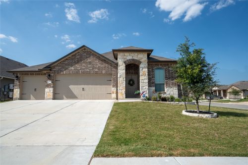 237 Reagor Dr, Taylor, TX, 76574-4537 | Card Image