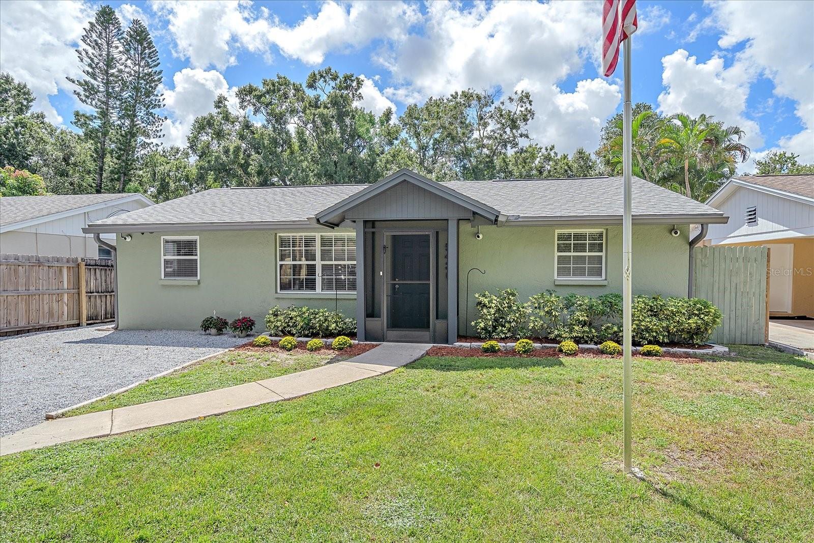 Potter St, Sarasota, FL 34232