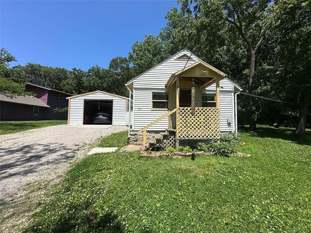 Residential in Oak Grove 3