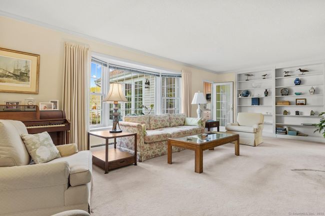 5 Cromwell Ct, House other with 4 bedrooms, 3 bathrooms and 6 parking in Old Saybrook CT | Image 7