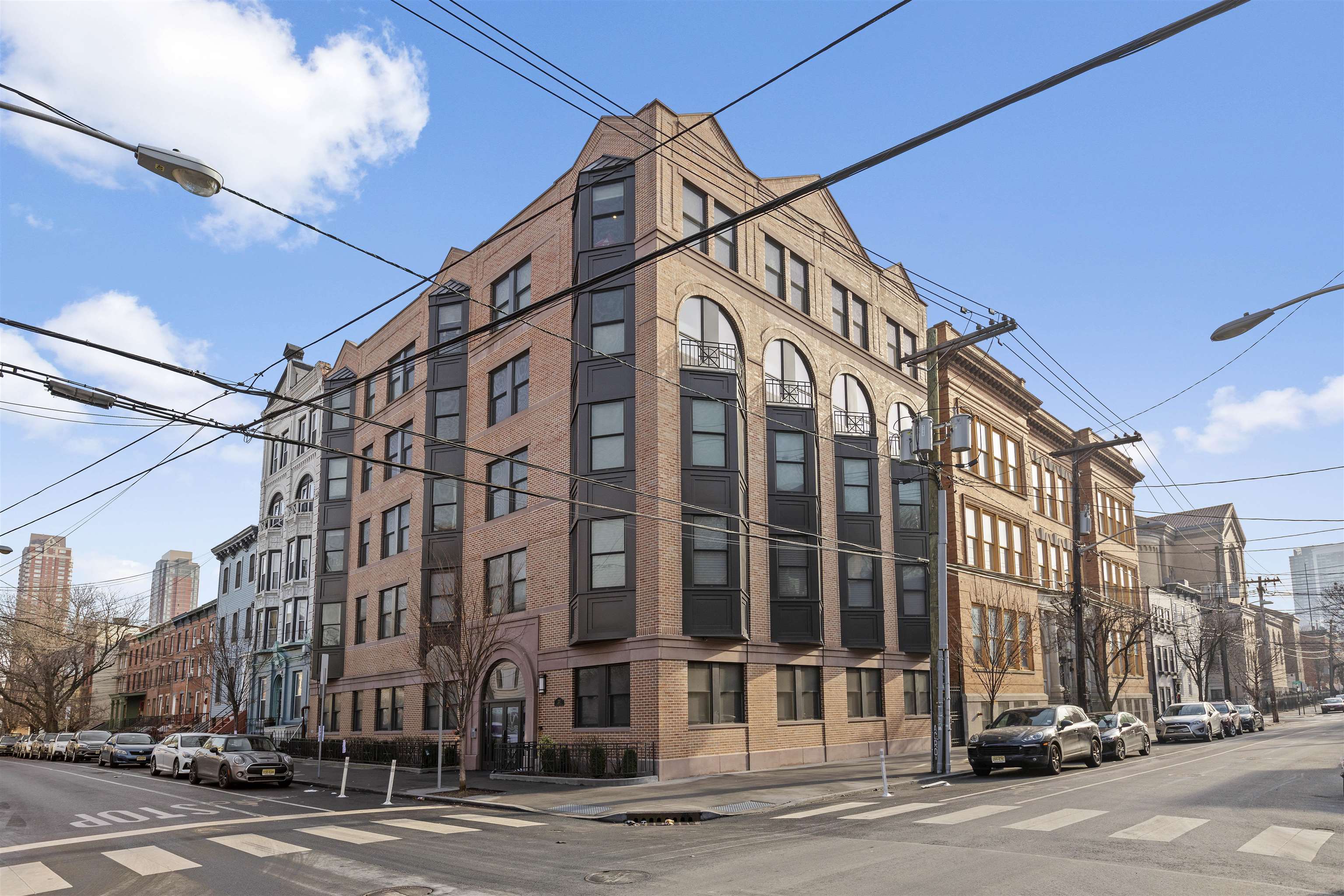 Residential Lease in JC, Downtown