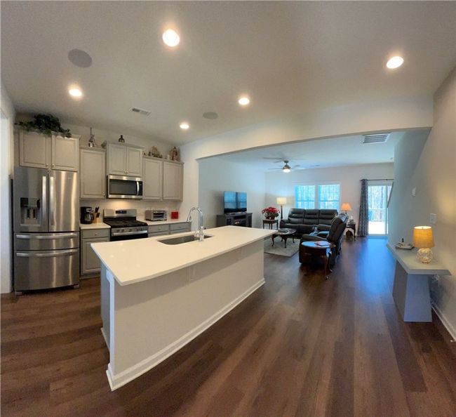413 Sonoma Ct, House other with 3 bedrooms, 3 bathrooms and null parking in Seneca SC | Image 6