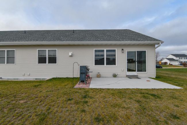 872 Red Hawk Drive, Condo with 3 bedrooms, 3 bathrooms and null parking in PULASKI WI | Image 51