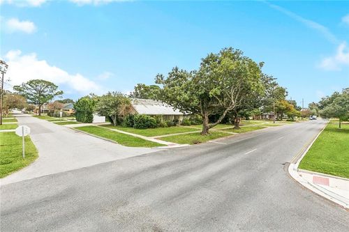 1155 Bonnabel Blvd, Metairie, LA, 70005-1537 | Card Image