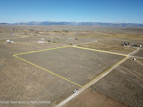 LOT 2 E Green River Rd, Daniel, WY, 83115 | Card Image