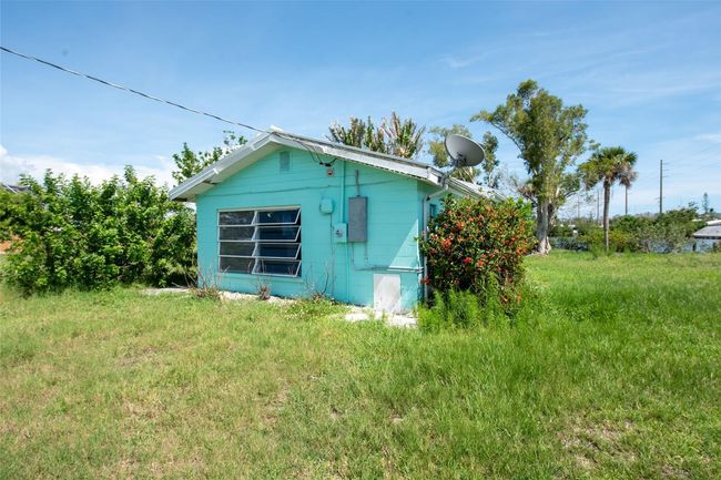 1999 Placida Rd, Home with 5 bedrooms, 3 bathrooms and null parking in Englewood FL | Image 13