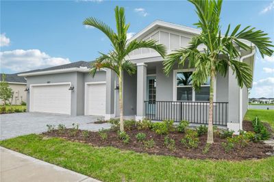 6481 Nw Cloverdale Avenue, House other with 3 bedrooms, 2 bathrooms and 3 parking in Port Saint Lucie FL | Image 3