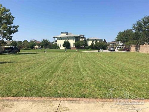 65 S 9th Ave, Pensacola, FL, 32502-6196 | Card Image