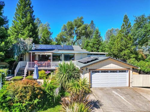 11131 Lakeshore North, Auburn, CA, 95602 | Card Image