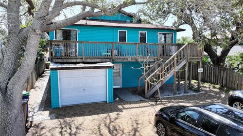 725 1st St, INDIAN ROCKS BEACH, FL, 33785-2696 | Card Image