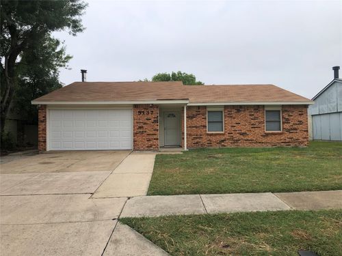 5137 Worley Dr, The Colony, TX, 75056-2576 | Card Image