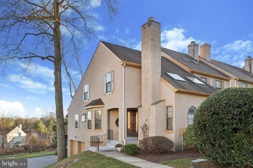 2701b-2701 Stoneham Dr, WEST CHESTER, PA, 19382-6649 | Card Image