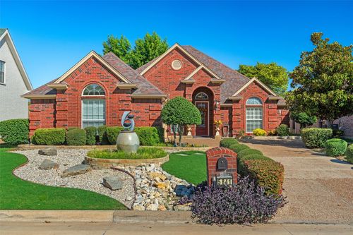 5841 River Meadows Place, Fort Worth, TX, 76112 | Card Image