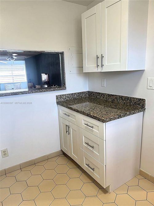 304-9580 Sunrise Lakes Blvd, Sunrise, FL, 33322-6143 | Card Image