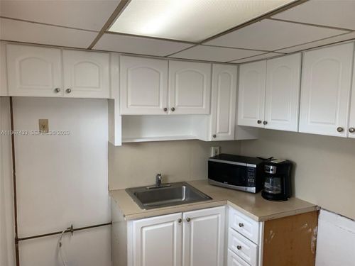 apt-g510-2859 Leonard Dr, Aventura, FL, 33160-3936 | Card Image