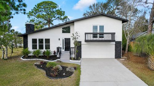 5667 Creekwood Dr, SARASOTA, FL, 34233-1510 | Card Image
