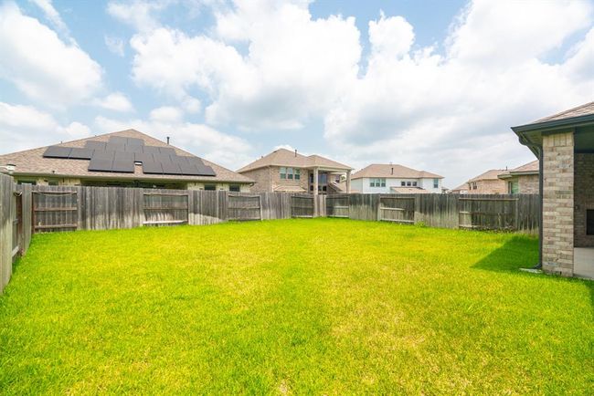 27976 Seger Bend Trl, House other with 4 bedrooms, 4 bathrooms and 3 parking in Spring TX | Image 11