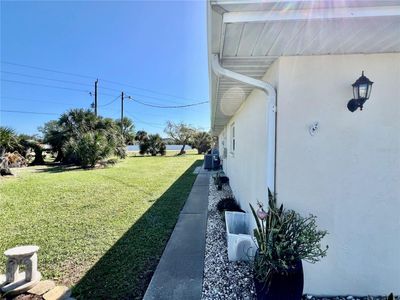 885 Bay Vista Boulevard, House other with 3 bedrooms, 2 bathrooms and null parking in ENGLEWOOD FL | Image 3