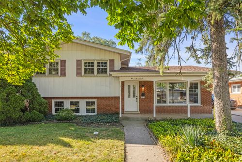 4433 W 100th St, Oak Lawn, IL, 60453-3537 | Card Image