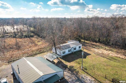 17801 E Il Highway 142, Opdyke, IL, 62872-2302 | Card Image