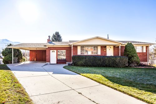 926 E 250 N, Springville, UT, 84663-1604 | Card Image