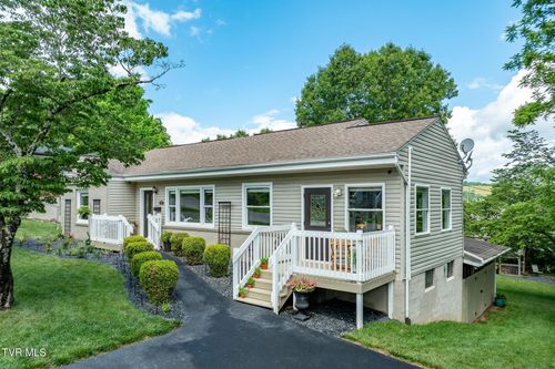 487 Kentucky Ave, Bluff City, TN, 37618-2938 | Card Image