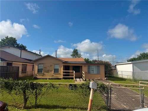 1520 E 7th St, Weslaco, TX, 78596-6612 | Card Image