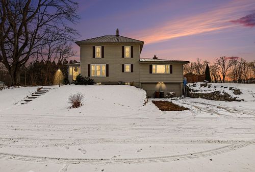 2900 Blackbridge Rd, Osseo, MI, 49266-9510 | Card Image