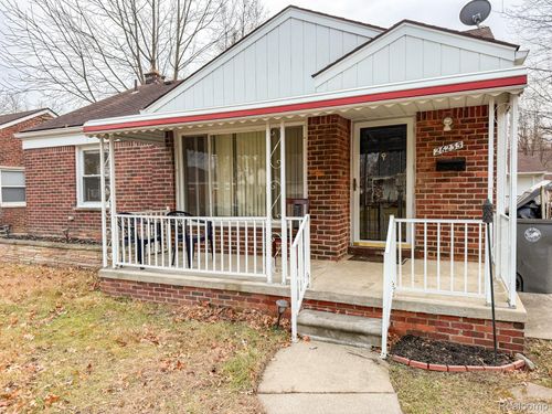 26235 Stollman Dr, Inkster, MI, 48141-1375 | Card Image