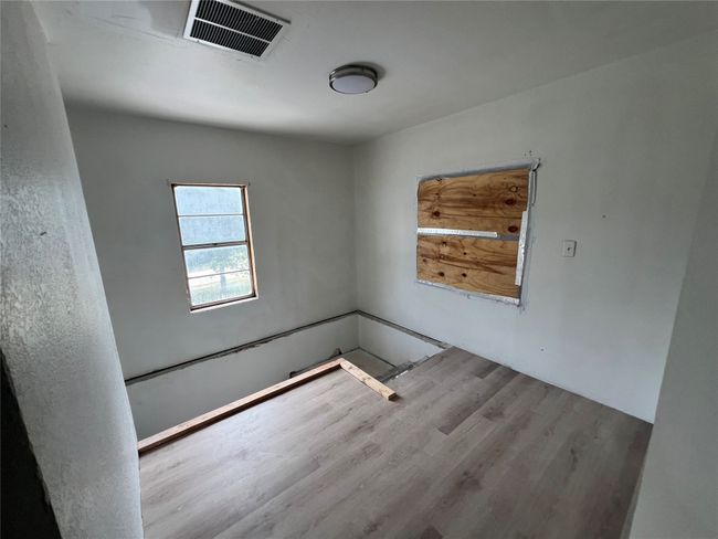 144 Sunset St, House other with 3 bedrooms, 2 bathrooms and null parking in Whitney TX | Image 18