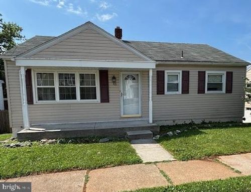 45 W High St, WINDSOR, PA, 17366-9709 | Card Image