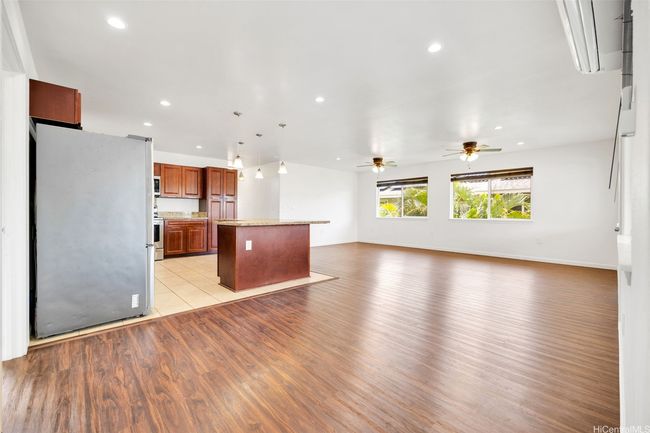 4-bedroom 2-bath | Image 15