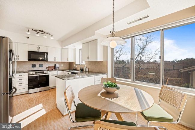 2-502 - 5802 Nicholson Ln, Condo with 3 bedrooms, 2 bathrooms and null parking in NORTH BETHESDA MD | Image 29