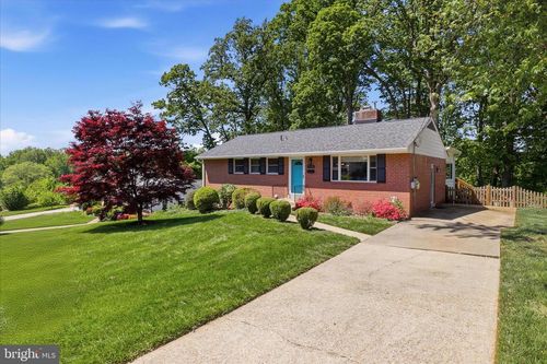 7608 Hamlet St, SPRINGFIELD, VA, 22151-2811 | Card Image