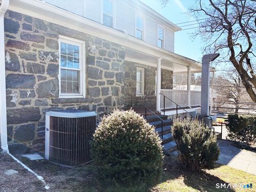 243 Glenville Rd, Greenwich, CT, 06831-4176 | Card Image