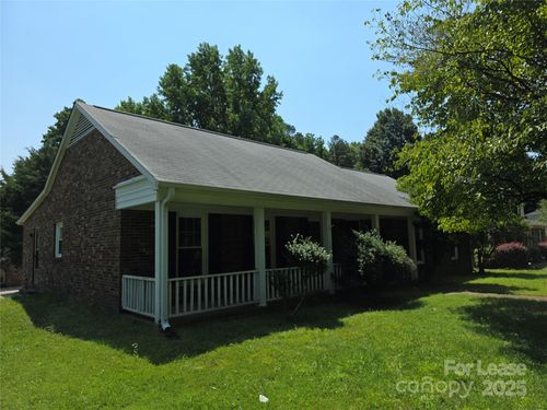 1301 Rock Point Rd, Charlotte, NC, 28270-1046 | Card Image