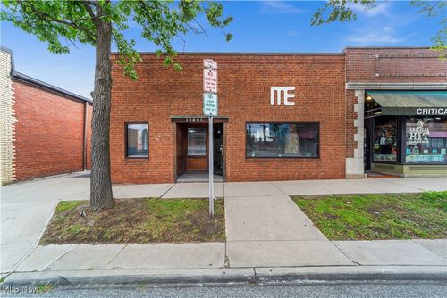 13431 Cedar Rd, Cleveland Heights, OH, 44118-2958 | Card Image