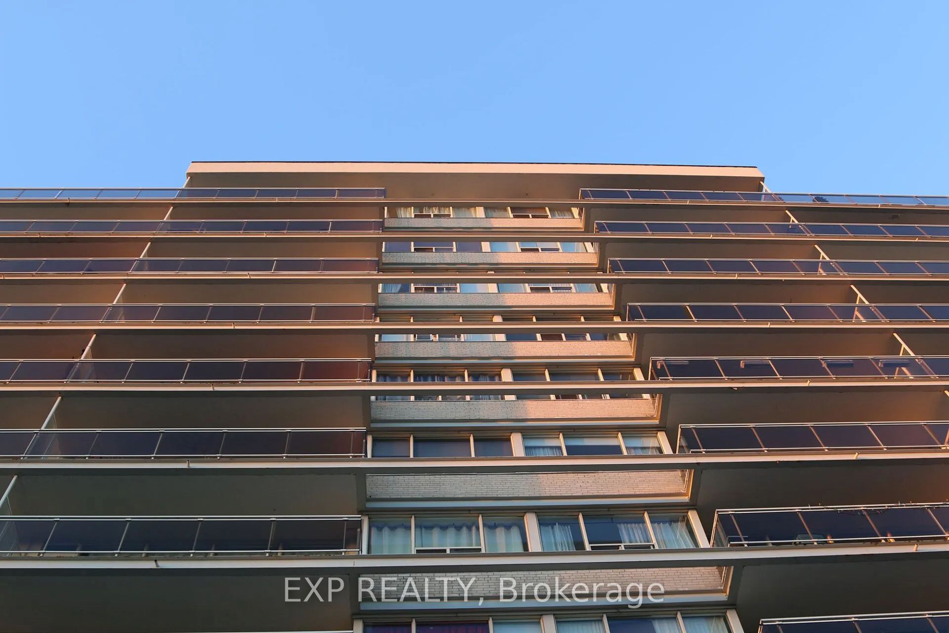 Residential Lease in Toronto C02