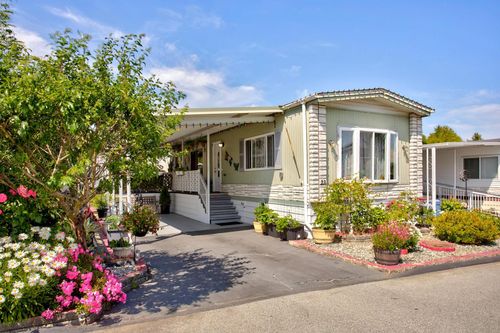 23-15875 20 Ave, Surrey, BC, V4A2B1 | Card Image