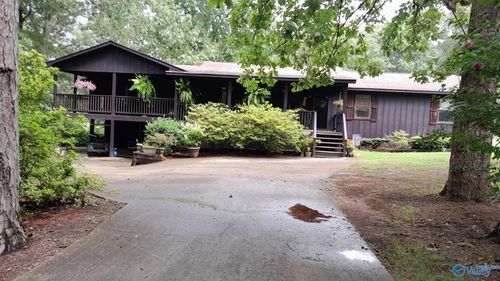 2515 County Road 58, Cedar Bluff, AL, 35959-3838 | Card Image