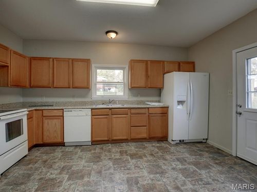 116 E Jackson St, Palmyra, MO, 63461-1123 | Card Image