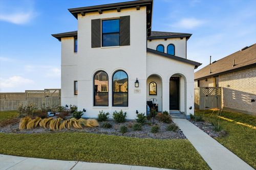 1736 Bonsmara Dr, Northlake, TX, 76247-4312 | Card Image