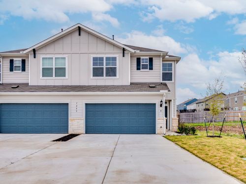 b-7209 Grenadine Bloom Bnd, Del Valle, TX, 78617-2612 | Card Image