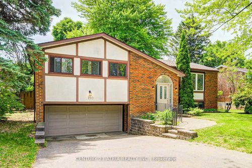 190 Romfield Circt, Thornhill, ON, L3T3J1 | Card Image
