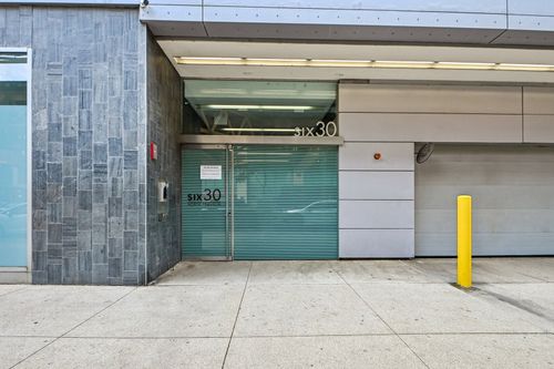 709-630 Franklin St, Chicago, IL, 60654-8351 | Card Image